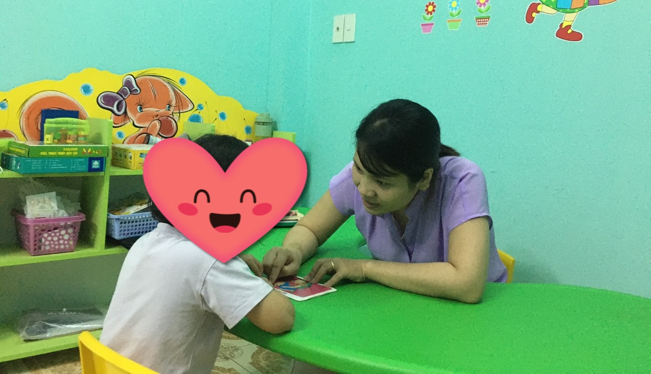 Các dấu hiệu nhận biết trẻ bị chậm nói